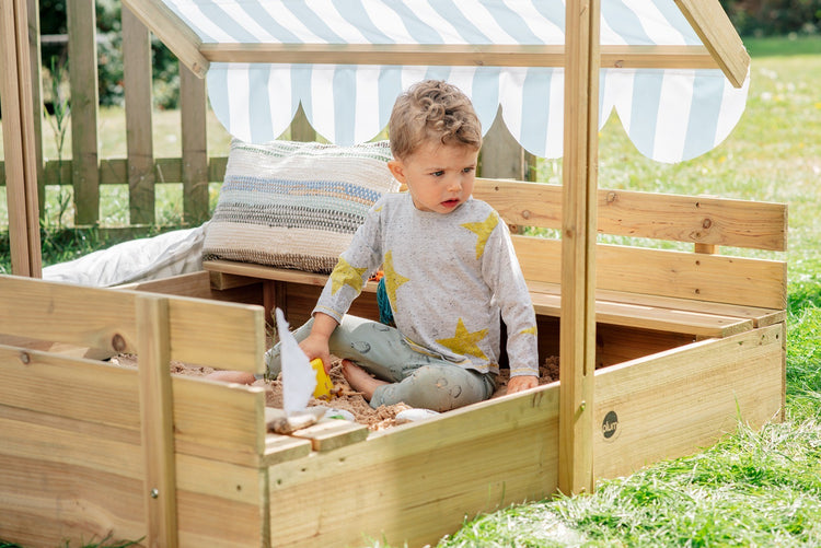 Sandpit with Canopy