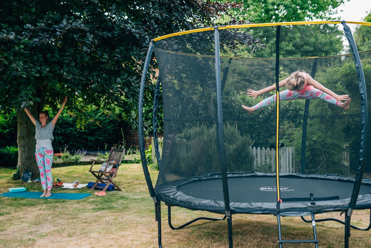 WEB Springless 10ft Trampoline and Enclosure