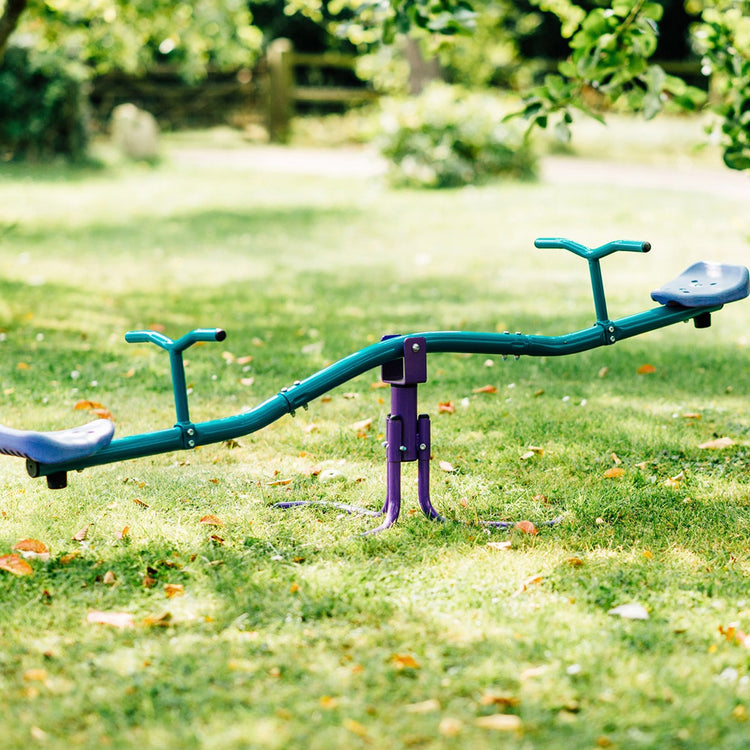 Rotating Metal Seesaw Garden Toy